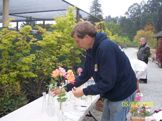 Exhibitors at Rose Show 002