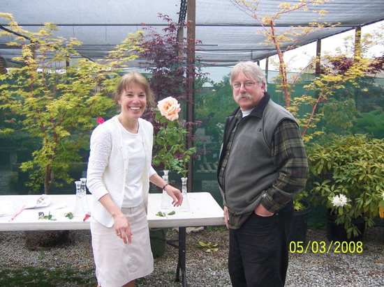 Exhibitors at Rose Show 007