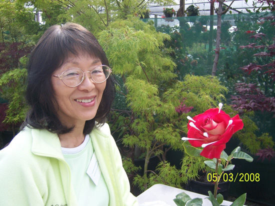 Exhibitors at Rose Show 008